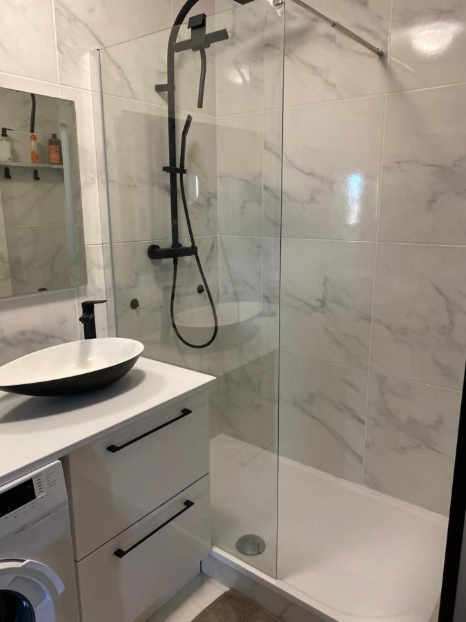 Apartament Appt T2 Proche Gare De Beziers Impasse Fay Zewnętrze zdjęcie